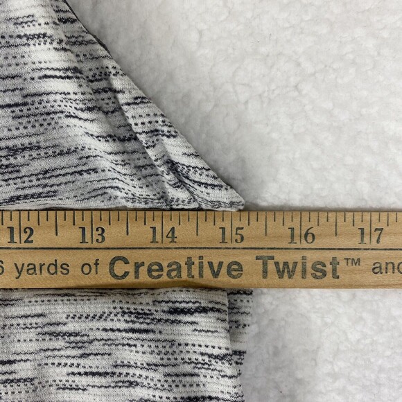 Lululemon Top‎ Womens Sz 8 White Gray Space Dye Raise the Barre Strappy Tank Bra - Picture 9 of 11